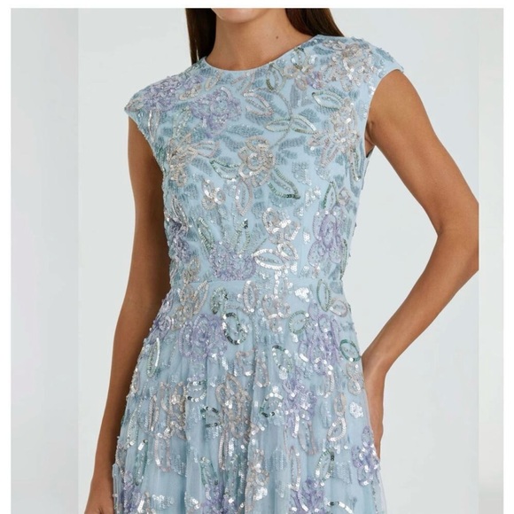Mac Duggal Sequined High Neck Cap Sleeve A Line Gown Ice Blue Multi Size 10 NWT - Picture 3 of 7